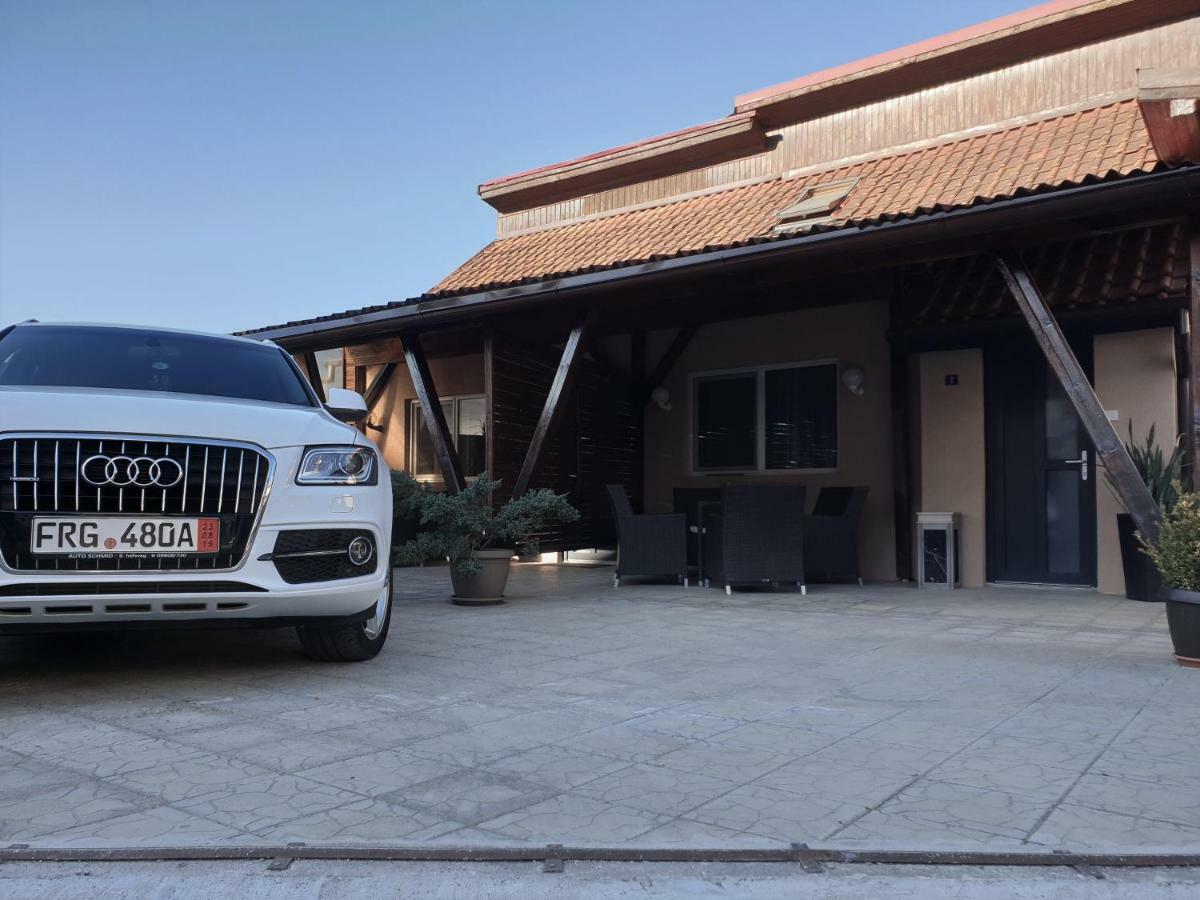 Irina Apartments Timişoara Exterior foto